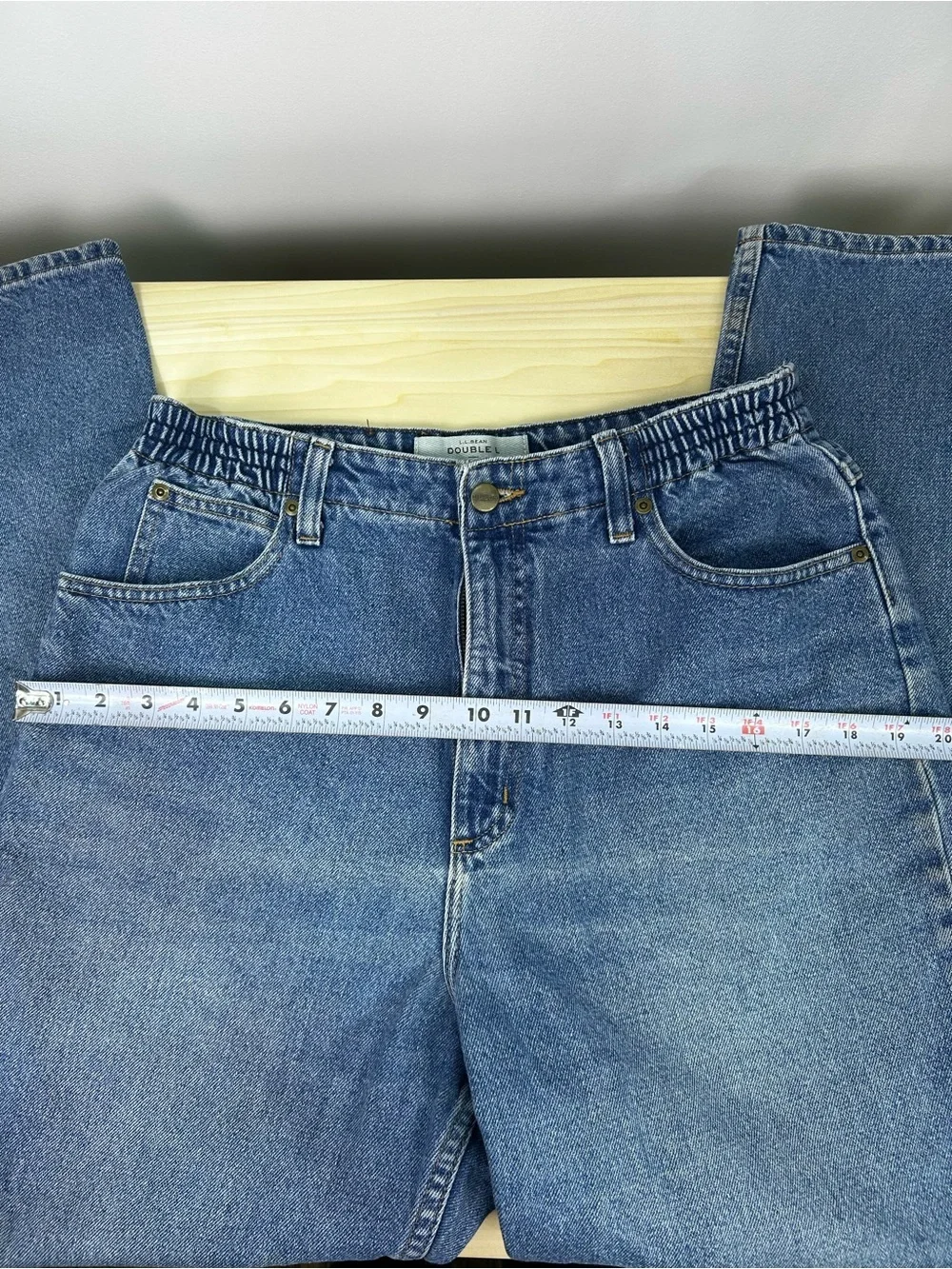L.L. Bean Double L Comfort Waist Women's Straight-Leg Jeans in Blue Denim - Picture 6 of 9